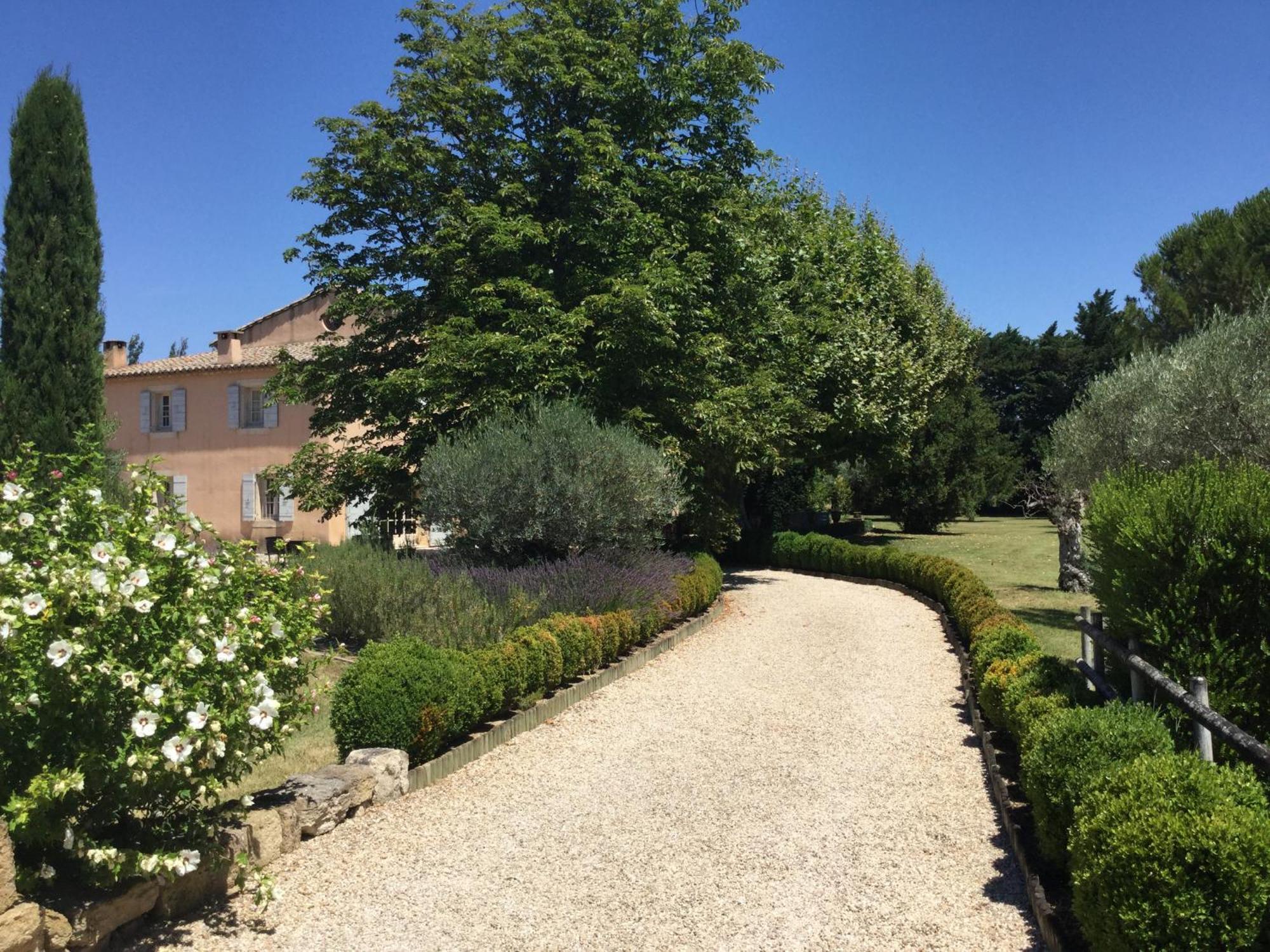 קאביון Typical Provencal Farm House Close To L'Isle Sur La Sorgue - 12 Persons מראה חיצוני תמונה