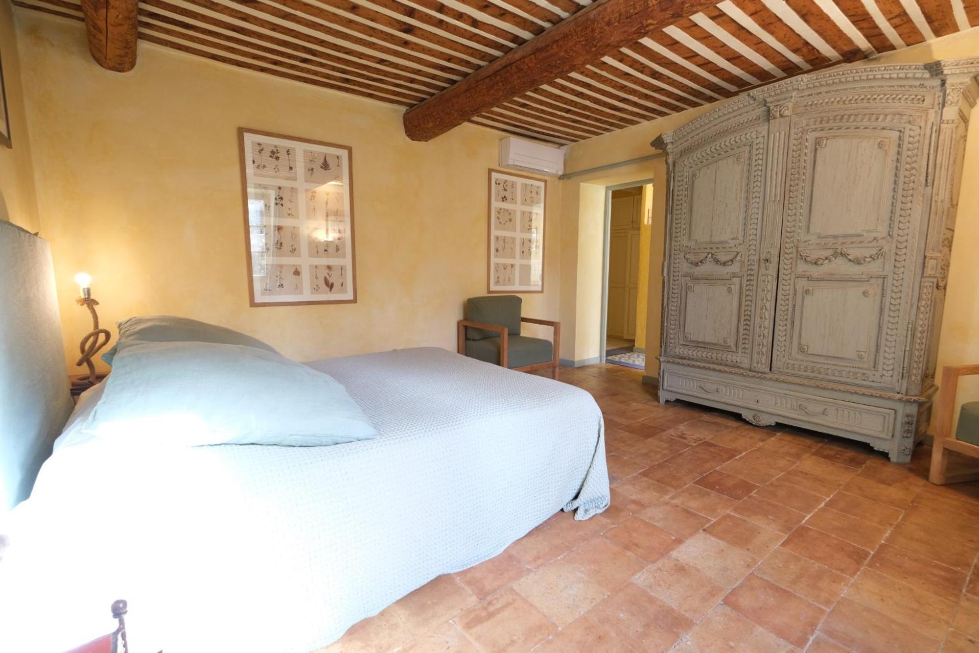 קאביון Typical Provencal Farm House Close To L'Isle Sur La Sorgue - 12 Persons מראה חיצוני תמונה
